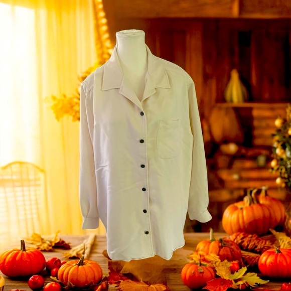 VILLAGER SPORT SIGNATURE Ivory Button Down Soft Blouse Size 2X - Picture 2 of 8